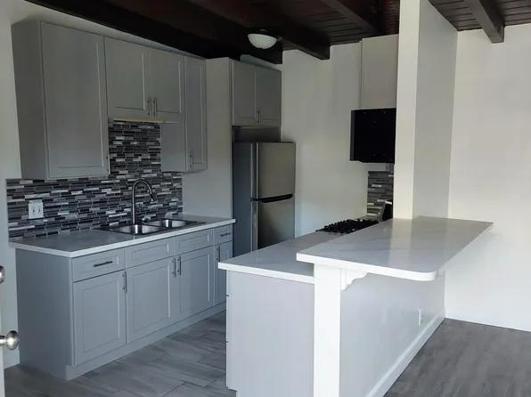 1650 Redondo Ave APT 10, Long Beach, CA 90804