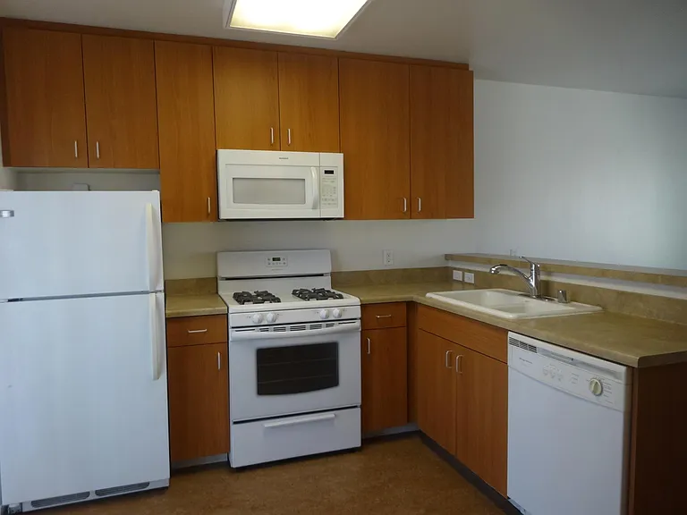 585 E Harvard Blvd #204 — Photo 6