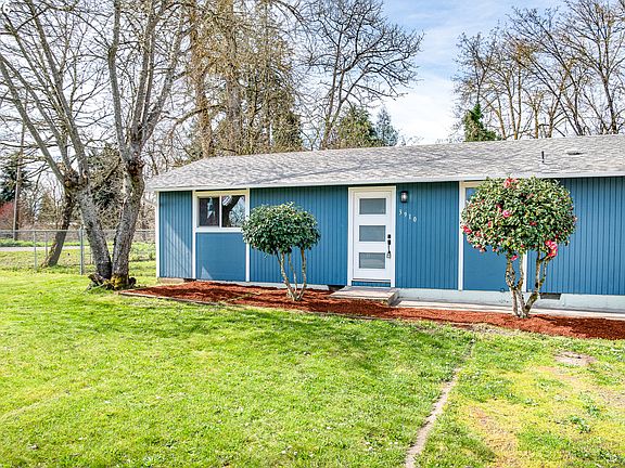 3rd image of 3910 Andover St