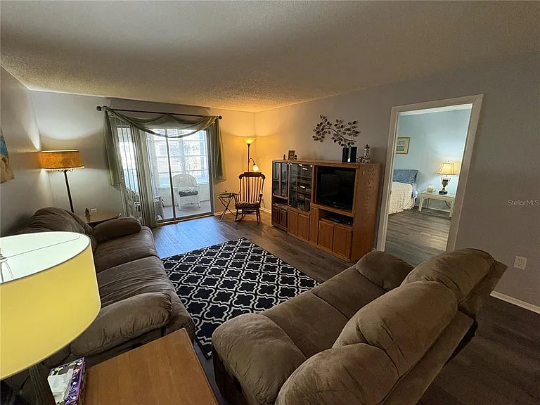 3064 Lake Bayshore Dr #115 — Photo 18
