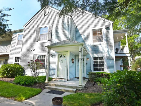 310 Fairview Circle, Middle Island, NY 11953