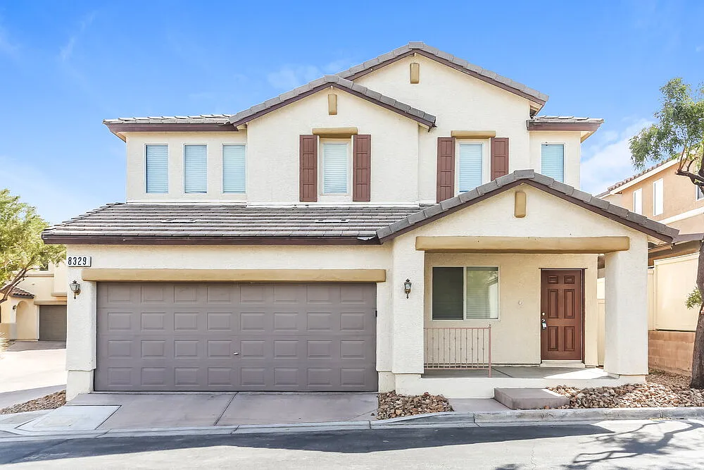 3 bed, 2.5 bath, 1497 sqft, $2,170 — Photo 1