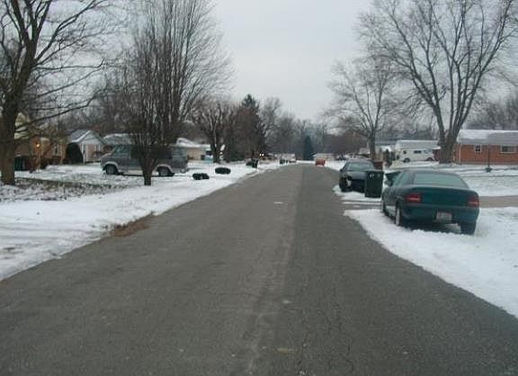 3rd image of 4719 Stonehedge St
