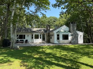 28 Maple Dr, Middlebury, CT 06762