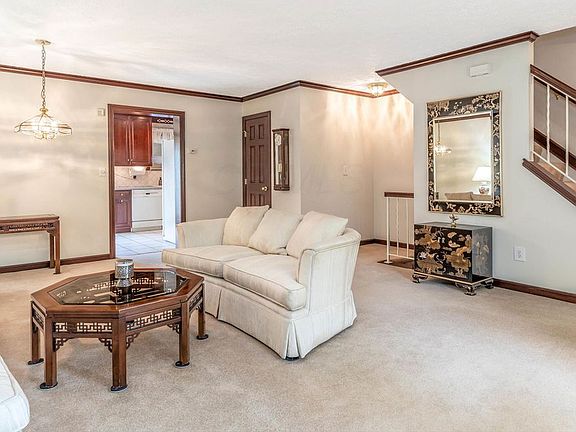 5th image of 6595 Sharon Woods Blvd