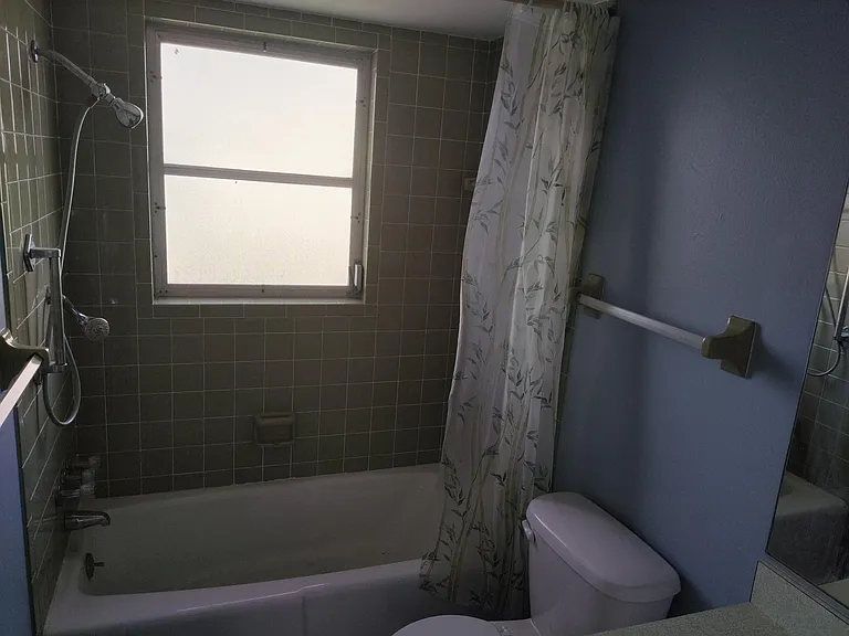 2161 Pueblo Cir #V-16 — Photo 5