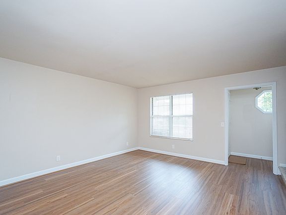 3rd image of 97 Jamestowne Way Unit 78