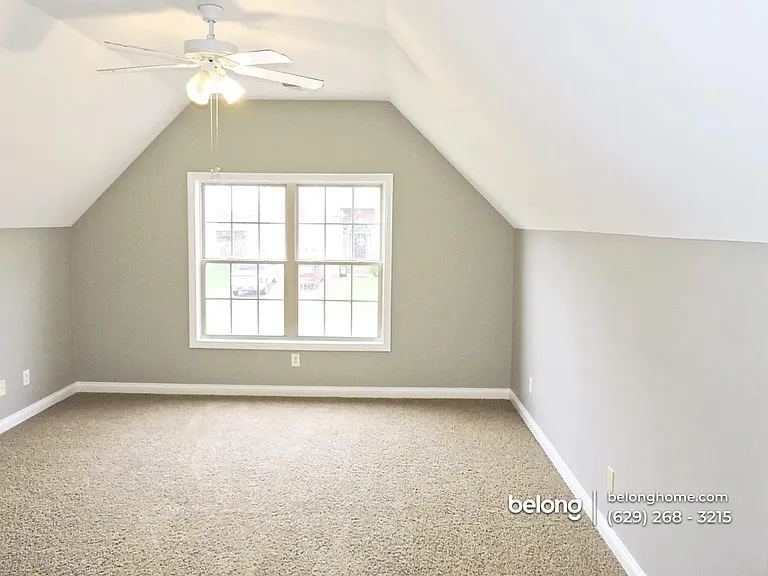 1429 Bruceton Dr — Photo 2