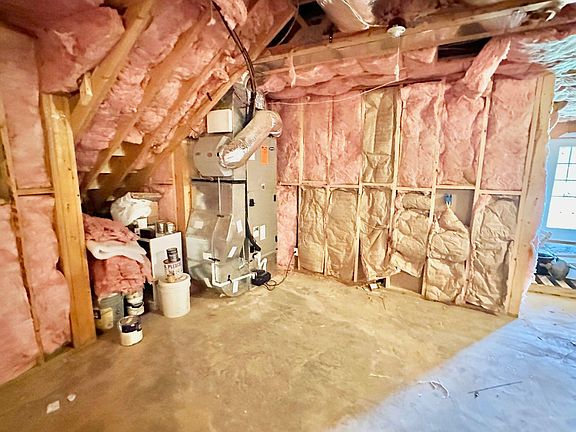5th image of 6422 Corntassel Ln