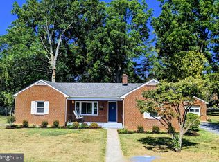 627 Grant Pl, Frederick, MD 21702