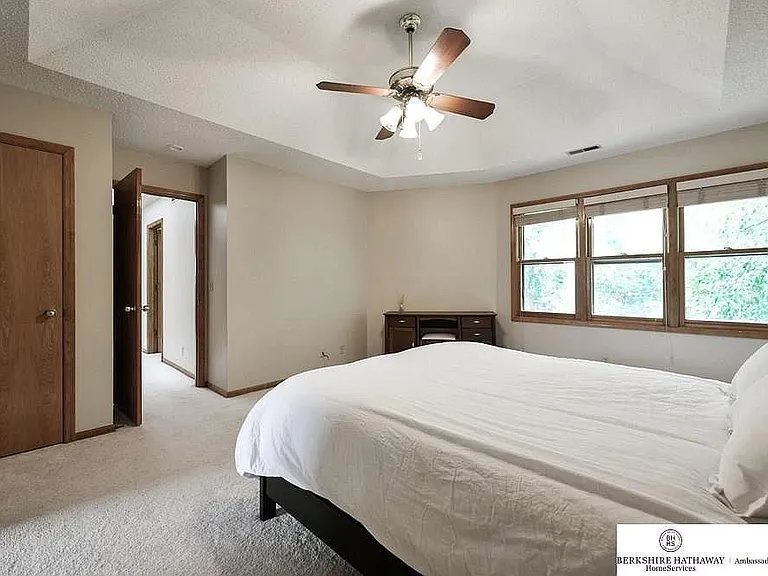13442 Sherwood Ave — Photo 36