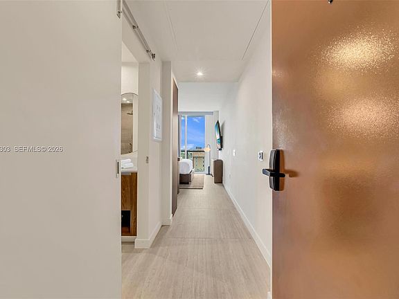 3rd image of 1611 SW 2nd Ave Unit 713