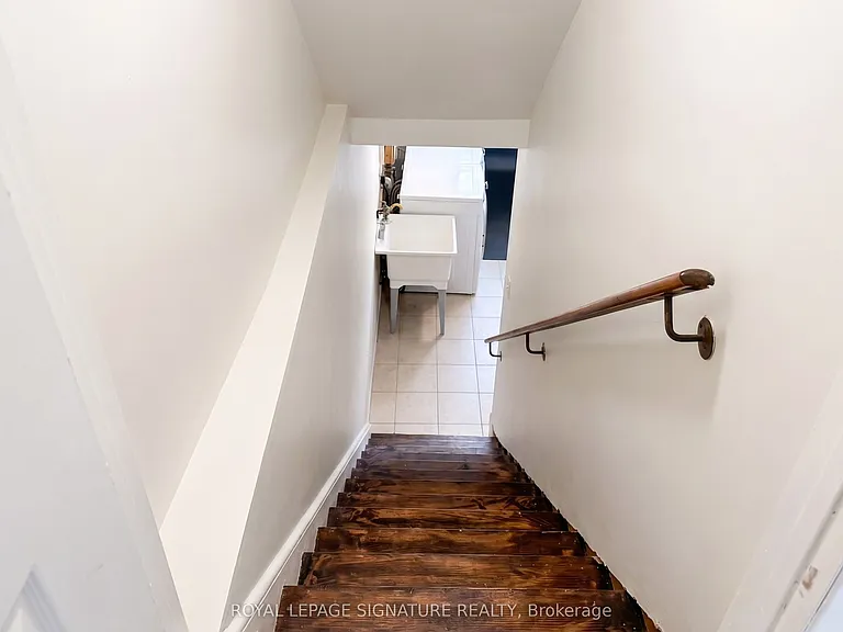 248 Gowan Ave — Photo 22