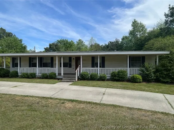 313 Longhill Dr, Fayetteville, NC 28311