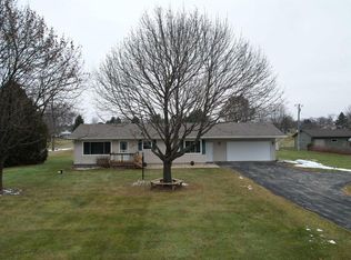 W8834 Hemlock Rd, Beaver Dam, WI 53916