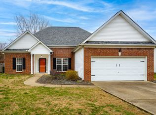 2138 Loudenslager Dr, Thompsons Station, TN 37179