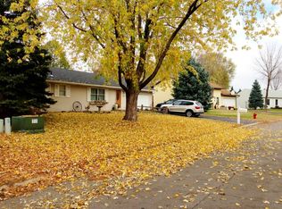 15115 Dunbar Ct, Apple Valley, MN 55124