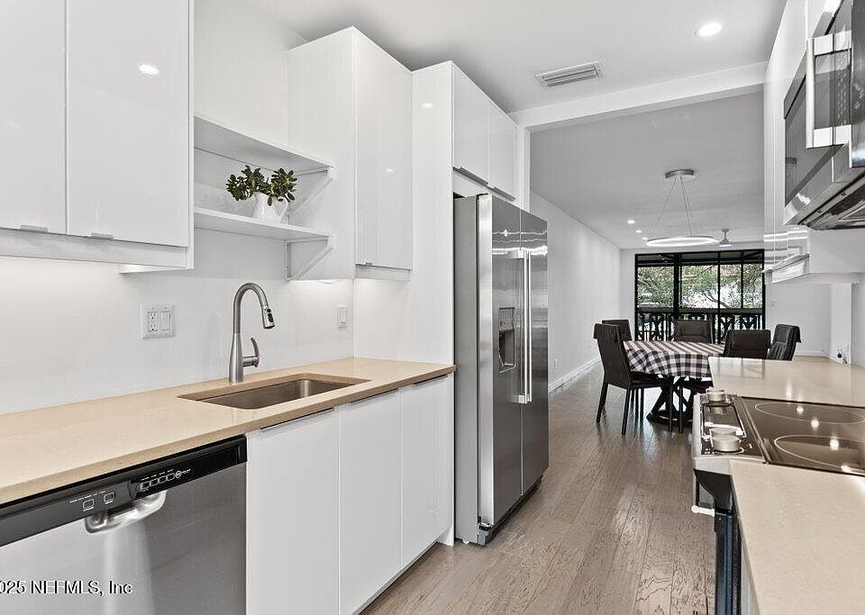 1st image of 1820 SEVILLA Boulevard #302