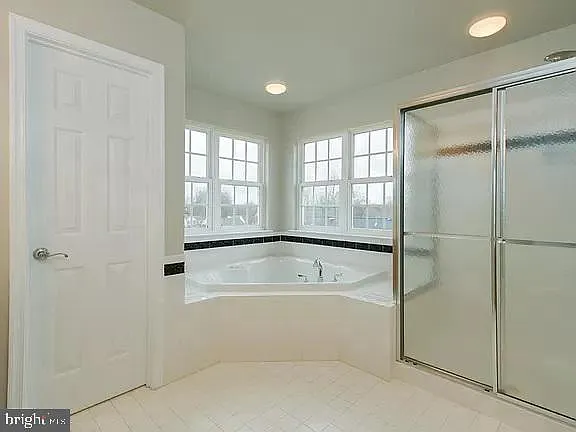 564 Woodruff Ln — Photo 17