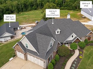 2413 E Autumn View Dr, Fayetteville, AR 72701