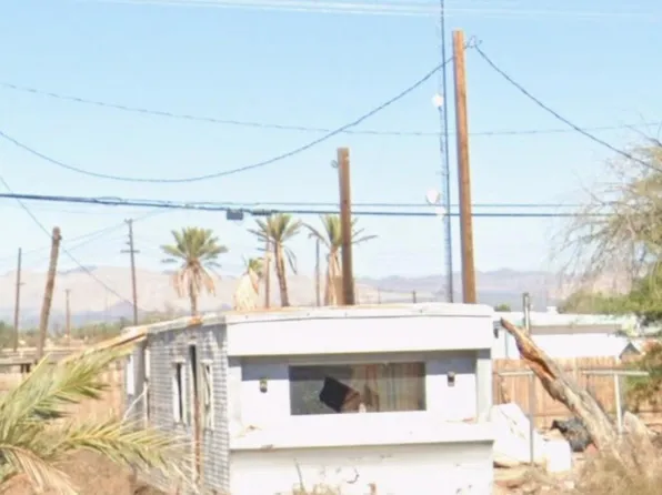 262 E Main St, Niland, CA 92257