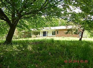 1707 Rutledge Rd, Transfer, PA 16154