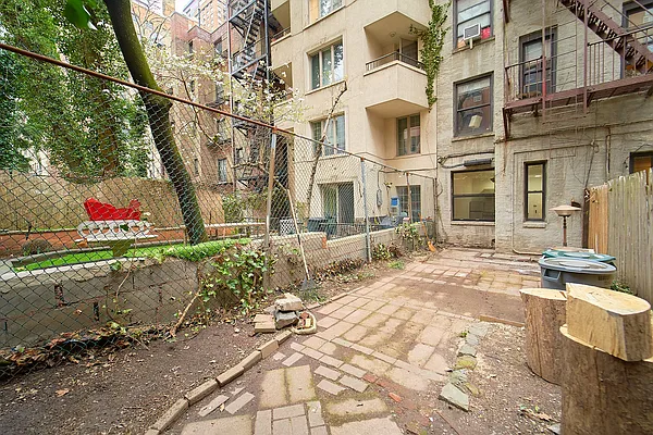 Rented by Living New York | media 16