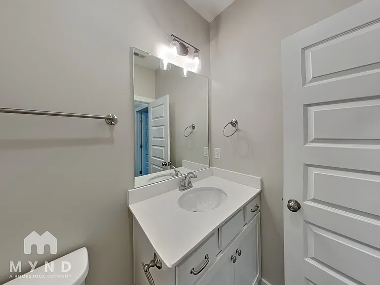 15674 Capstone Blvd — Photo 17