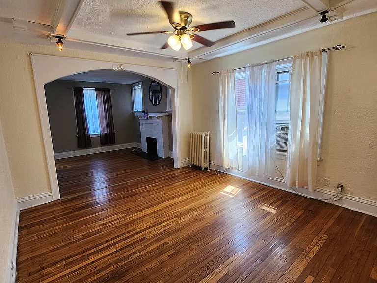 4856 Farlin Ave — Photo 10