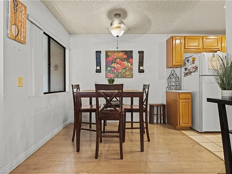 22700 Lakeway Dr #331 — Photo 11