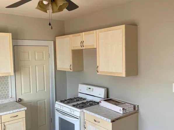 16153 Fairfield St, Detroit, MI 48221