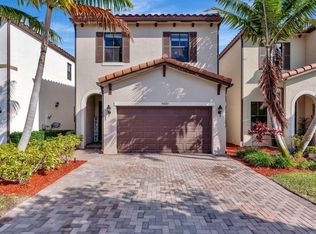 5020 Laurel Oak Dr, Riviera Beach, FL 33410