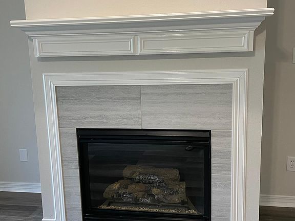 4th image of 1652 Williamsburg Dr