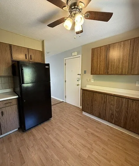 121 Bailey St #F56 — Photo 4