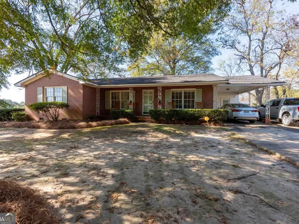 19 Harris Dr, Fort Valley, GA 31030