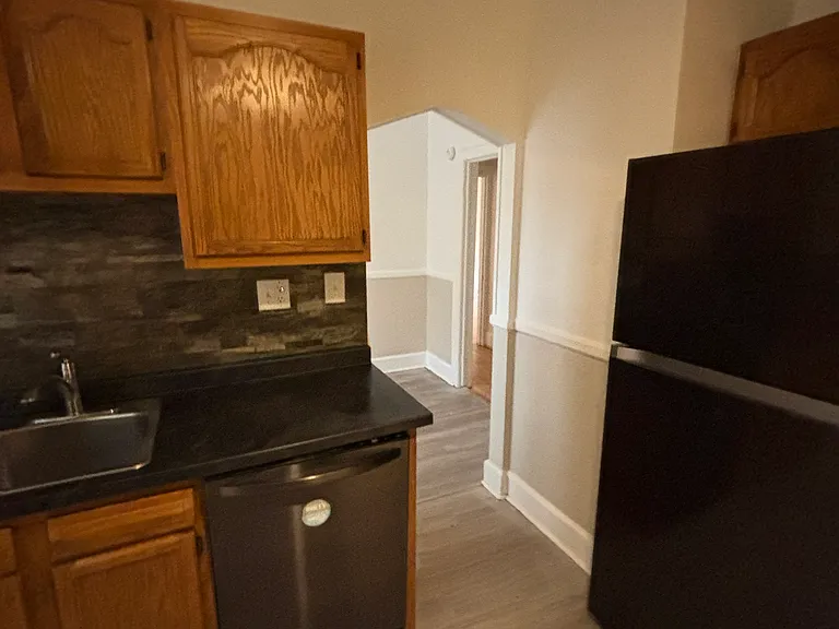 1402 Somerset Ave — Photo 15
