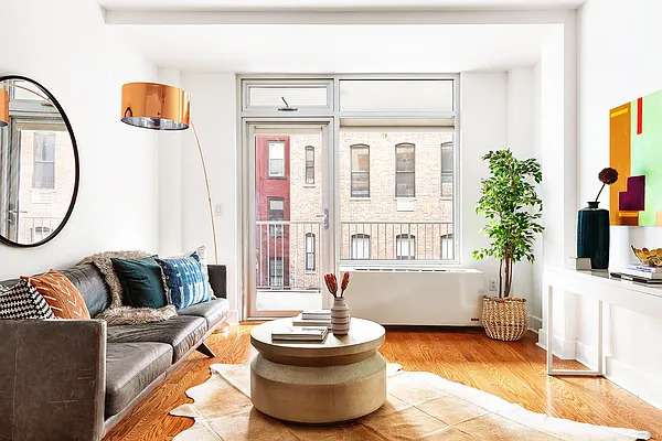 Sold by Compass | media 3