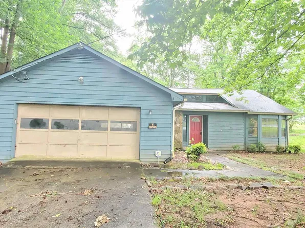 7041 Babbling Brook Dr, Rex, GA 30273