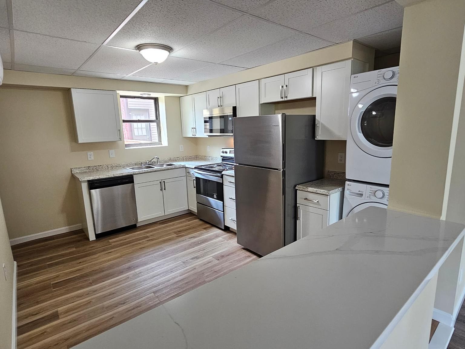 364 Merrimack St, Lowell, MA 01852 Zillow