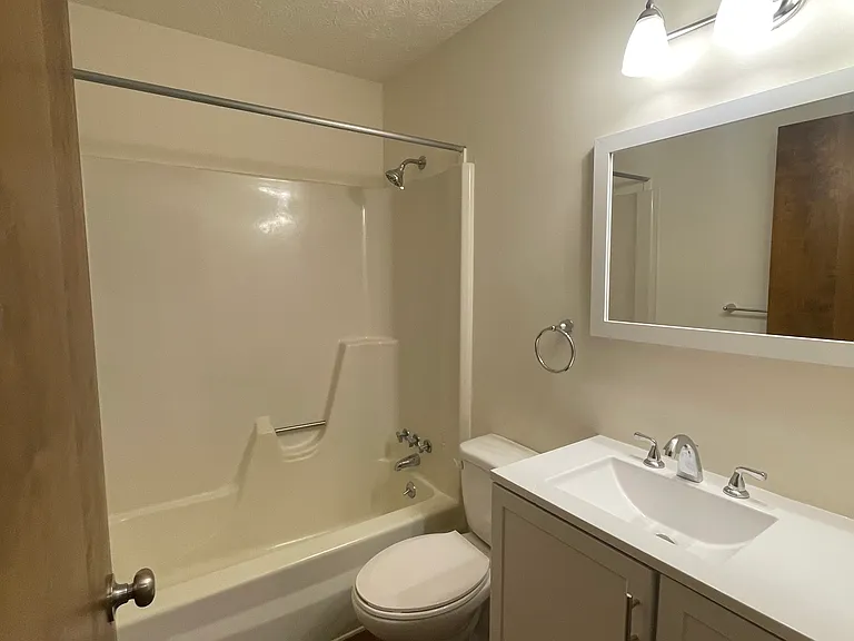 87 Fredonia Rd #7 — Photo 7