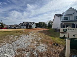 104 Marlbrook Dr, Harvest, AL 35749