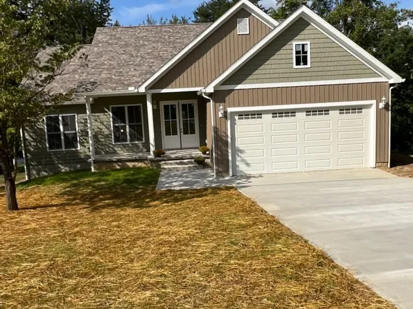 127 Montgomery Mdws, Wellston, OH 45692