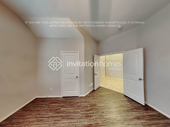3rd image of 3003 Forest Creek Dr