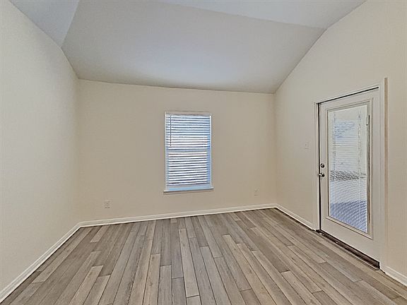 4th image of 7905 Cactus Plum Dr