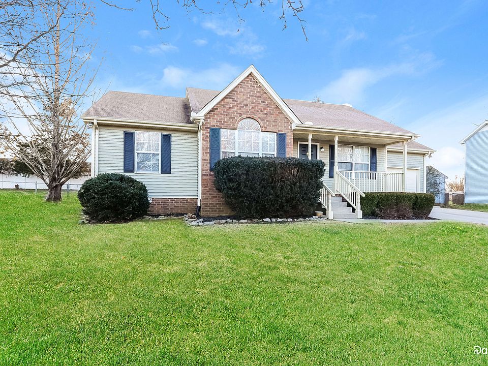 1st image of 302 Vernon Traylor Dr
