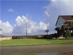 2nd image of 13924 Pirates Beach Blvd