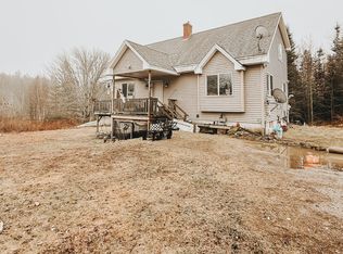 14 Sportsmans Way, Vinalhaven, ME 04863