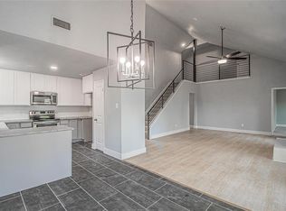 2529 Seven Hills Dr, Grand Prairie, TX 75052