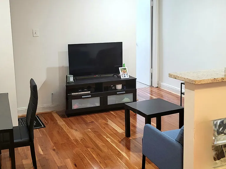 514 M St NW #1 — Photo 3