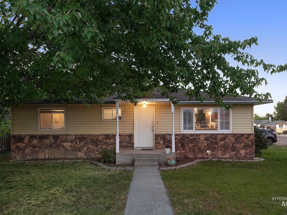 1st image of 337 7th Ave N